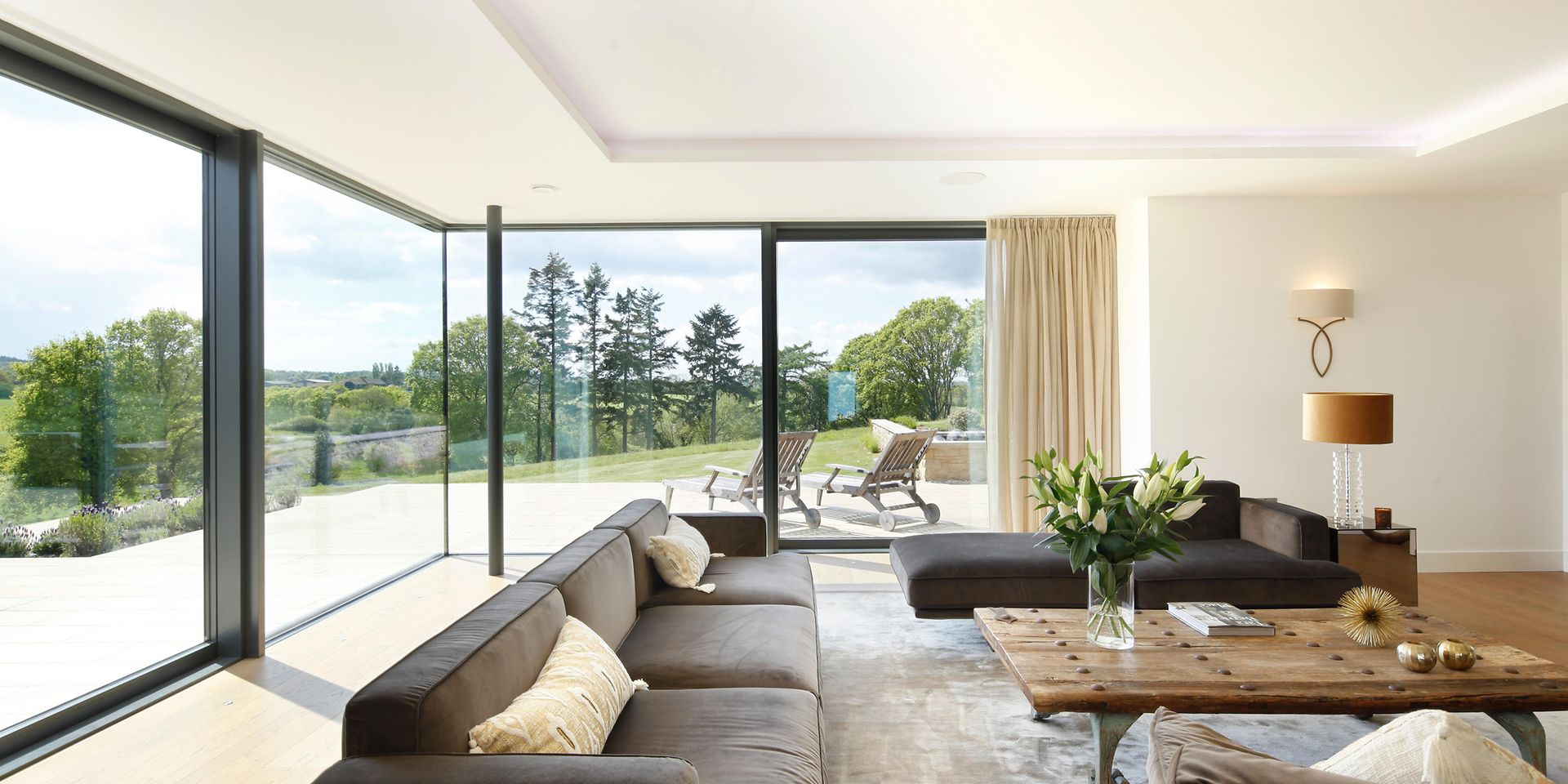 morethanaviewuk-stage-alternative-img.jpg morethanaviewuk-stage-alternative-img.jpg